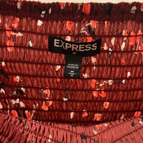 Express smocked Bell Sleeve Top - Picture 3 of 5